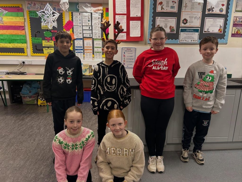 Christmas jumper day for the Toy show tonight 🤩🎄⭐️.