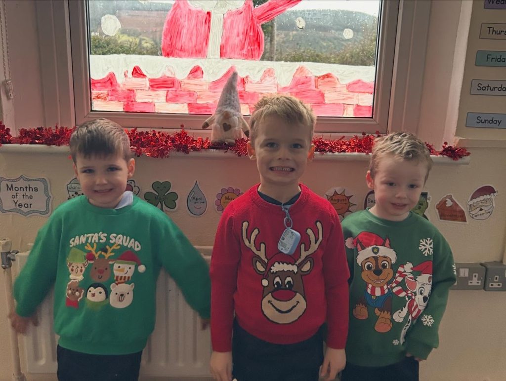 Christmas jumper day for the Toy show tonight 🤩🎄⭐️.