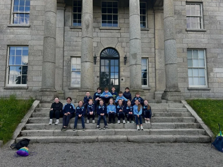 What a fantastic day on our school trip to St Enda&rsquo;s Park! 🚌🌳
We travelled on the Dublin Bus and enjoyed a fascinating history tour of the Pearse Museum. A huge thank you to our amazing tour guide, Shannon, who made the experience so engaging and enjoyable for everyone. ⭐
The children also visited the Nature Room, where they learned about and saw lots of different types of animals. They enjoyed reading all about them and taking part in a variety of creative art activities inspired by what they discovered. 🎨🦊
Afterwards, we had a lovely picnic outside in the sunshine before spending the afternoon playing football and badminton, exploring among the trees, and enjoying all that the park has to offer. ⚽🏸🌲
A wonderful day full of learning, creativity, nature, and fun memories! 💚 #OutdoorLearning #NatureExplorers #LearningThroughPlay