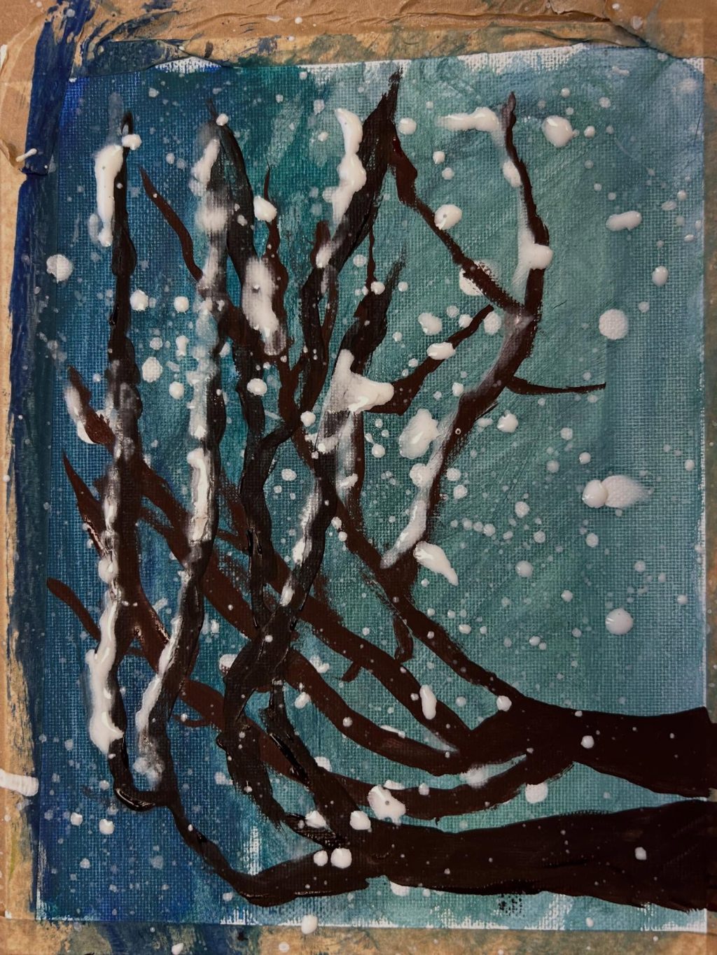 Some amazing water paint winter pictures done by the senior class! They used many different painting techniques to create there snowy pictures ❄️❄️