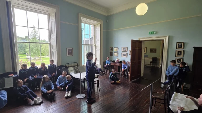 What a fantastic day on our school trip to St Enda&rsquo;s Park! 🚌🌳
We travelled on the Dublin Bus and enjoyed a fascinating history tour of the Pearse Museum. A huge thank you to our amazing tour guide, Shannon, who made the experience so engaging and enjoyable for everyone. ⭐
The children also visited the Nature Room, where they learned about and saw lots of different types of animals. They enjoyed reading all about them and taking part in a variety of creative art activities inspired by what they discovered. 🎨🦊
Afterwards, we had a lovely picnic outside in the sunshine before spending the afternoon playing football and badminton, exploring among the trees, and enjoying all that the park has to offer. ⚽🏸🌲
A wonderful day full of learning, creativity, nature, and fun memories! 💚 #OutdoorLearning #NatureExplorers #LearningThroughPlay